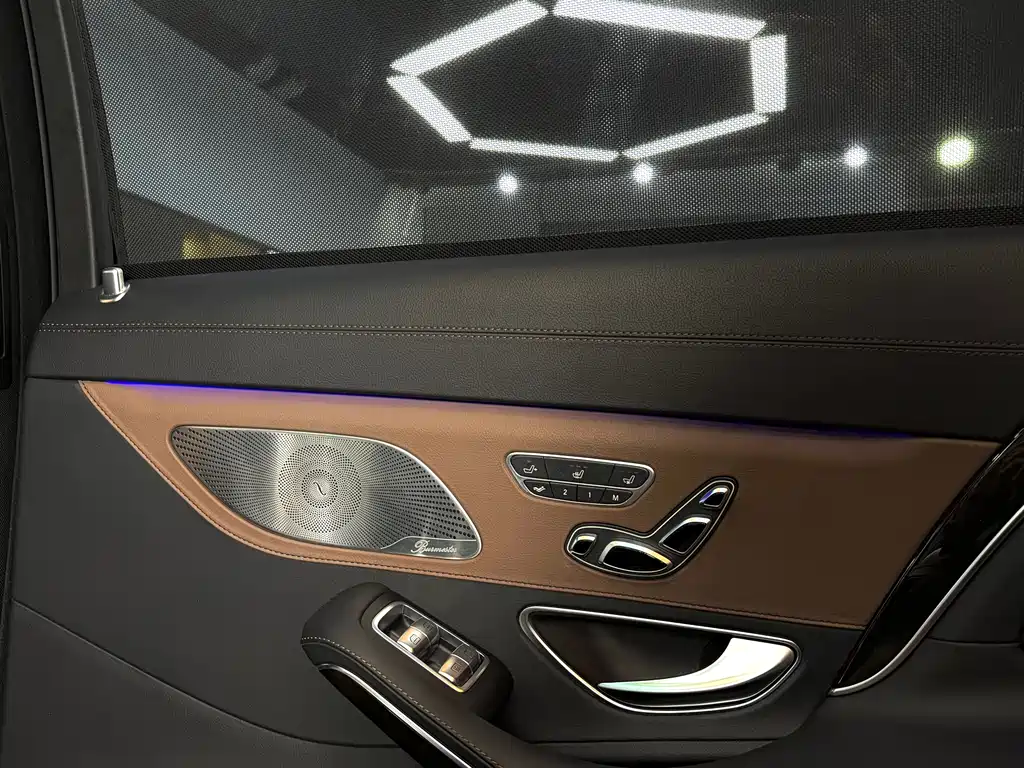 Mercedes-Benz Mercedes-Maybach S-Class 2019 S 560 4MATIC 2019 - thumbnail 19