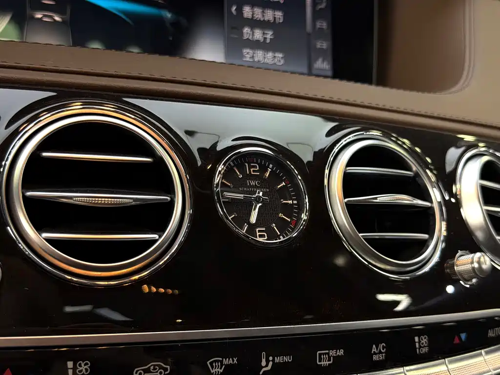 Mercedes-Benz Mercedes-Maybach S-Class 2019 S 560 4MATIC 2019 - thumbnail 28