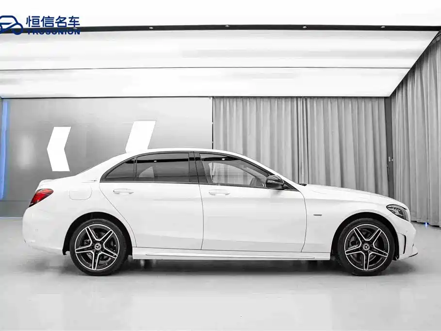 Mercedes-Benz Mercedes-Benz C-Class 2021 C 260 L Sport Star Brilliant Collection Edition 2021 - thumbnail 4