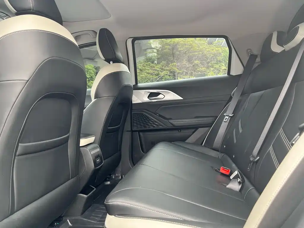Geely Geometry Geely Geometry E Glowworm 2023 401KM Linglong Tiger 5-seat 2023 - thumbnail 15