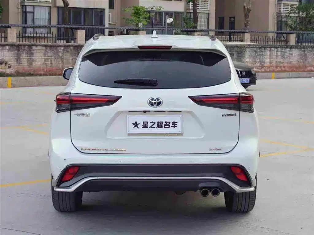 Toyota Toyota Crown Kluger 2023 2.5L HEV AWD Premium Edition 2023 - thumbnail 3