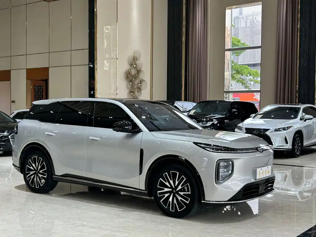 Changan Qiyuan Changan Qiyuan Q07 2025 215 Flagship PLUS 2025 - thumbnail 3