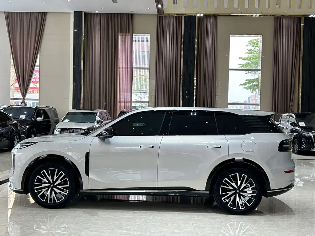 Changan Qiyuan Changan Qiyuan Q07 2025 215 Flagship PLUS 2025 - thumbnail 4