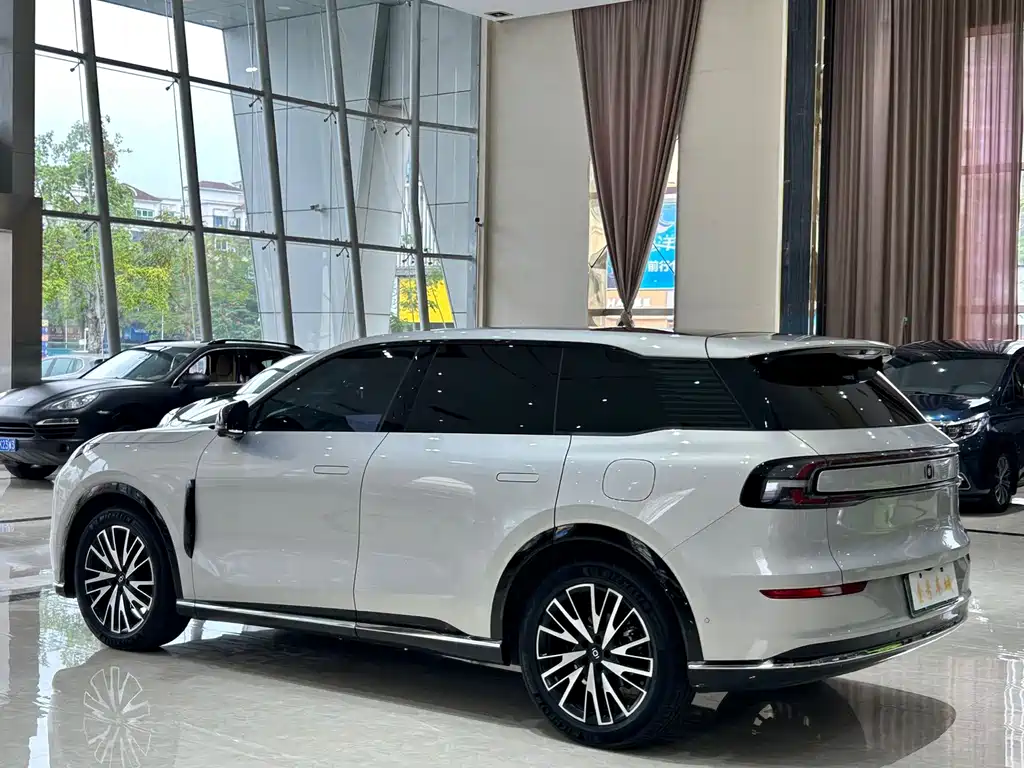 Changan Qiyuan Changan Qiyuan Q07 2025 215 Flagship PLUS 2025 - thumbnail 6