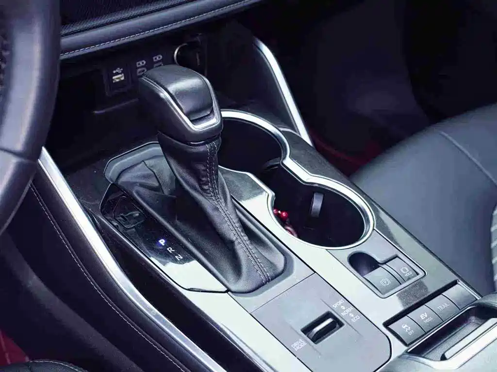 Toyota Toyota Crown Kluger 2023 2.5L HEV AWD Premium Edition 2023 - thumbnail 20