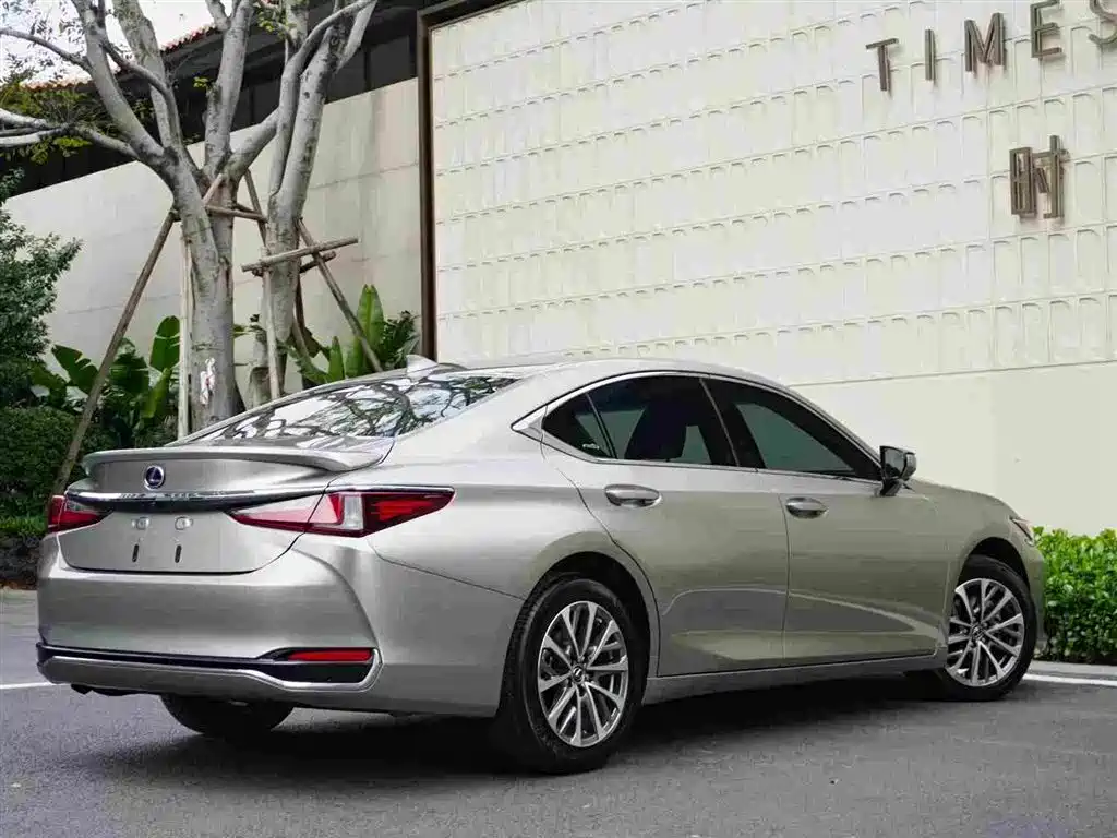 Lexus Lexus ES 2021 300h Premium Edition 2022 - thumbnail 3