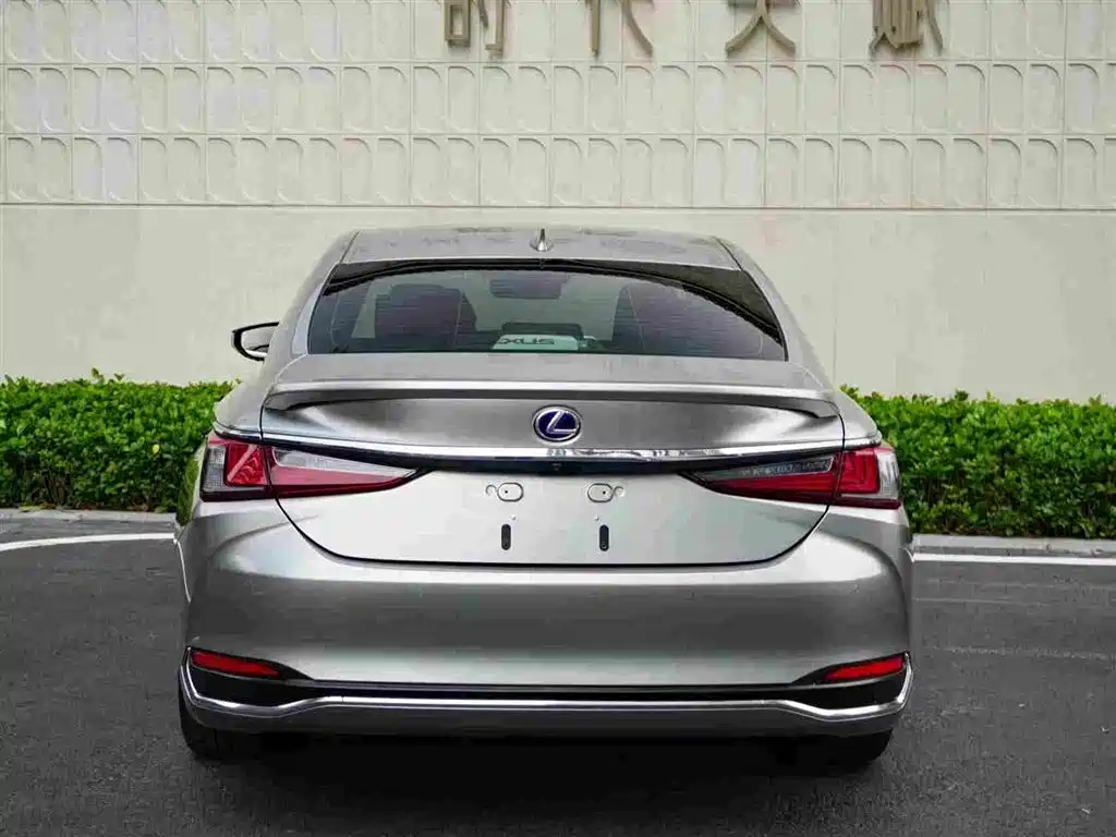 Lexus Lexus ES 2021 300h Premium Edition 2022 - thumbnail 5