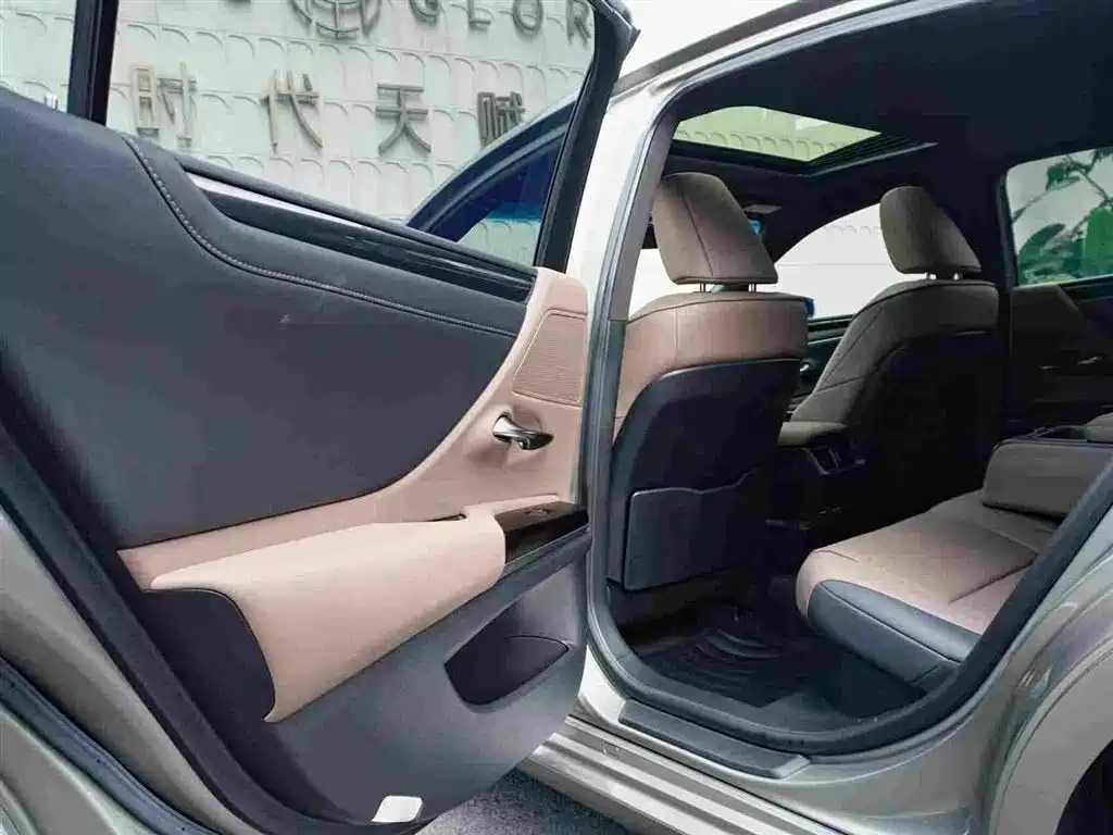 Lexus Lexus ES 2021 300h Premium Edition 2022 - thumbnail 19