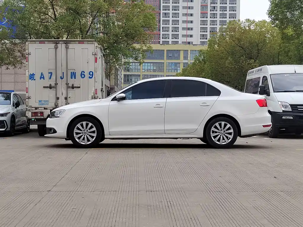 Volkswagen Volkswagen Sagitar 2014 1.4 TSI Automatic Luxury Edition 2014 - thumbnail 8