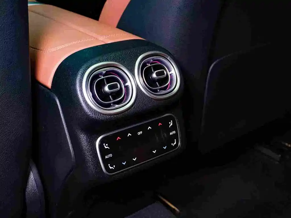 Mercedes-Benz Mercedes-Benz GLC 2024 GLC 300 L 4MATIC Sport 5-seat 2024 - thumbnail 17
