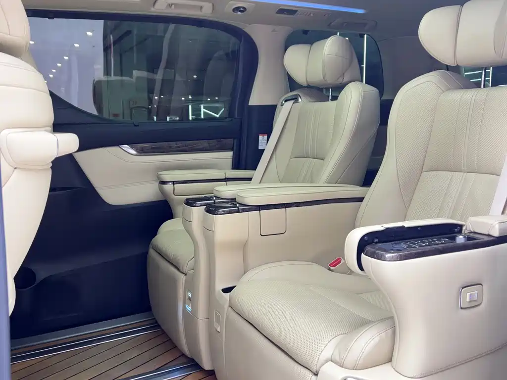 Toyota Alphard 2021 Model Hybrid 2.5L Premium Edition 2022 - thumbnail 5