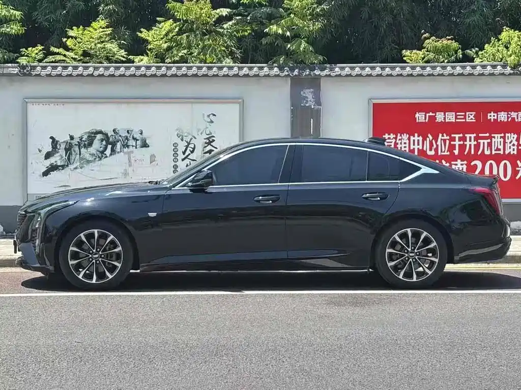 Cadillac Cadillac CT5 2025 28T Urban Sport Edition 2025 - thumbnail 2