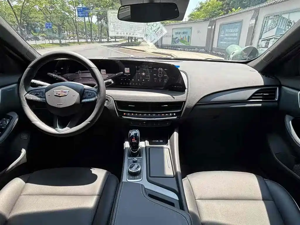 Cadillac Cadillac CT5 2025 28T Urban Sport Edition 2025 - thumbnail 7