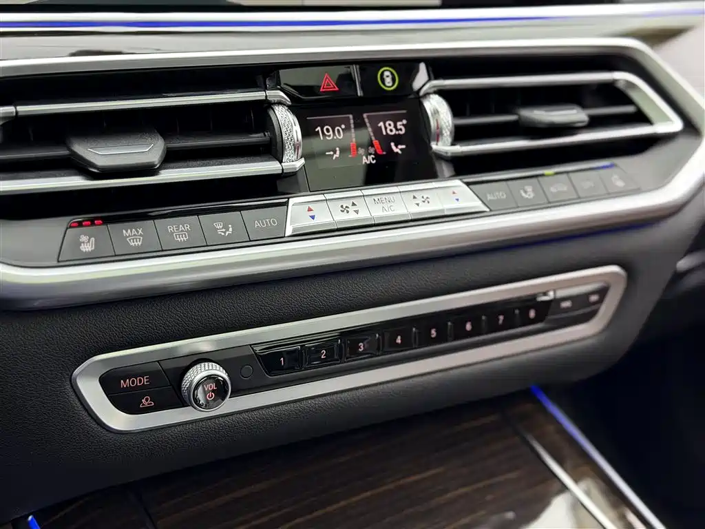 BMW BMW X5 xDrive40i M Sport Package 2020 - thumbnail 10