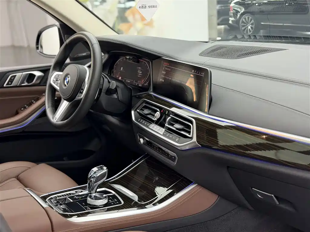 BMW BMW X5 xDrive40i M Sport Package 2020 - thumbnail 19