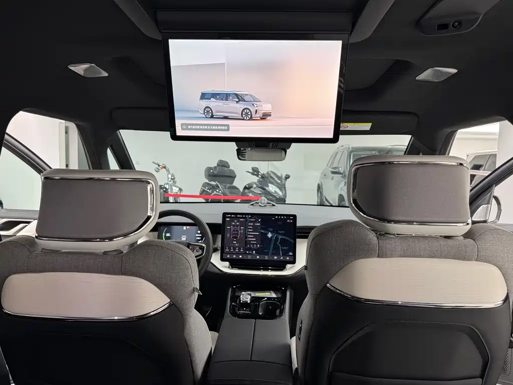 Volvo Volvo EM90 2025 Ultra Six-Seat 2024 - thumbnail 17