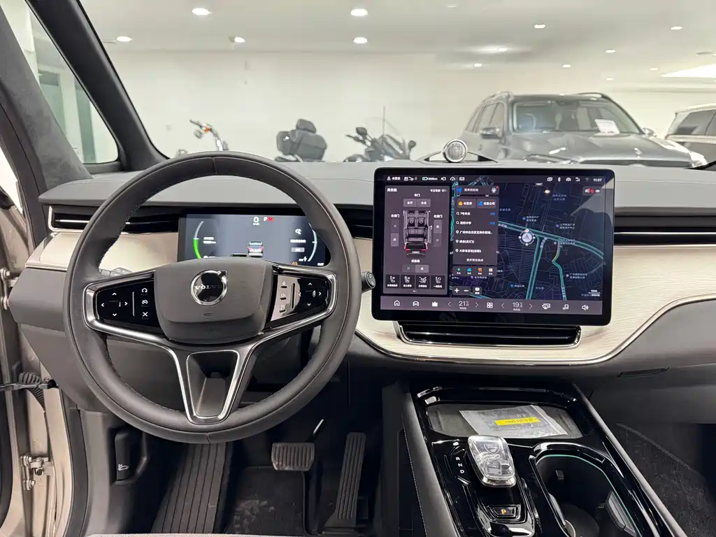 Volvo Volvo EM90 2025 Ultra Six-Seat 2024 - thumbnail 22