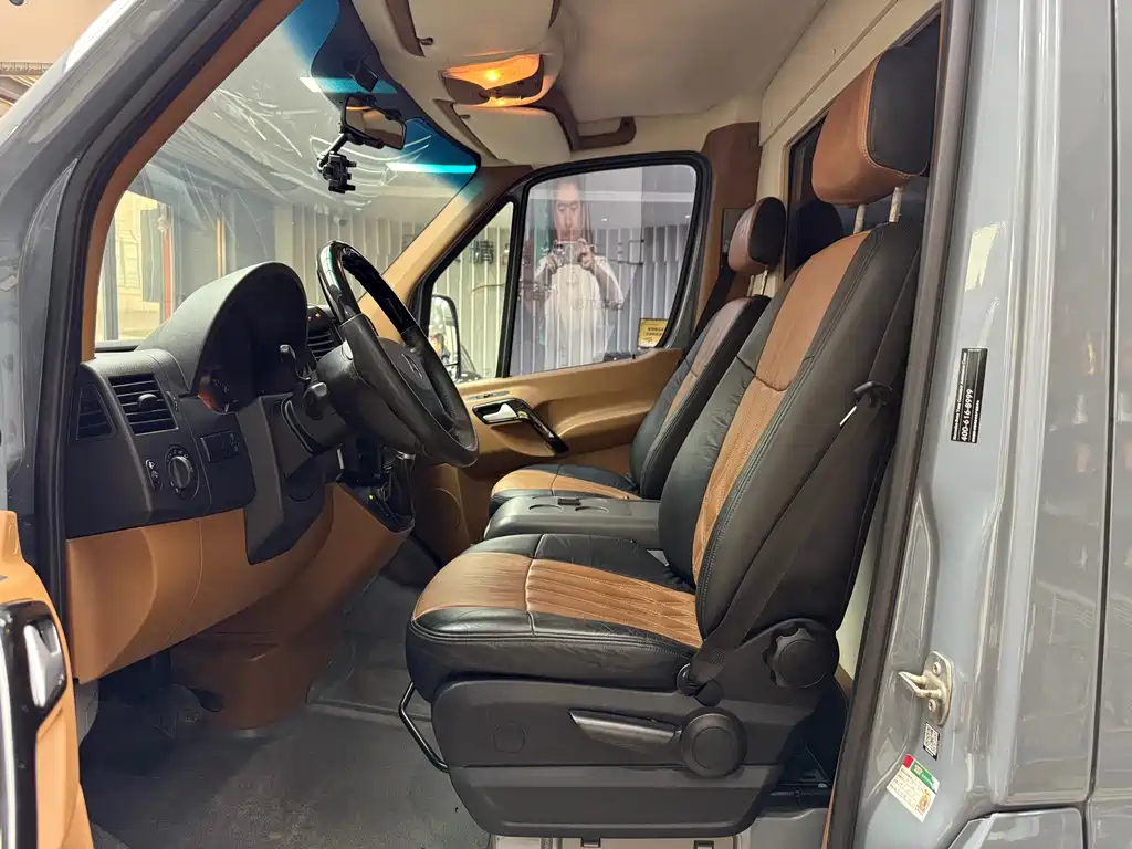 Mercedes-Benz Sprinter RV 2017 3.5L Automatic 2017 - thumbnail 13