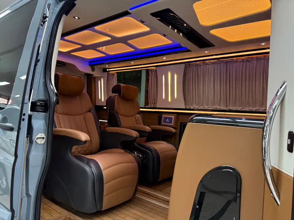 Mercedes-Benz Sprinter RV 2017 3.5L Automatic 2017 - thumbnail 18