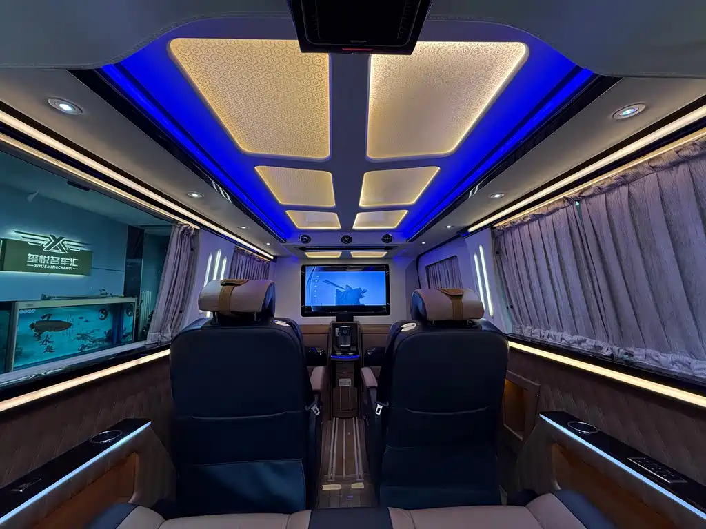 Mercedes-Benz Sprinter RV 2017 3.5L Automatic 2017 - thumbnail 28