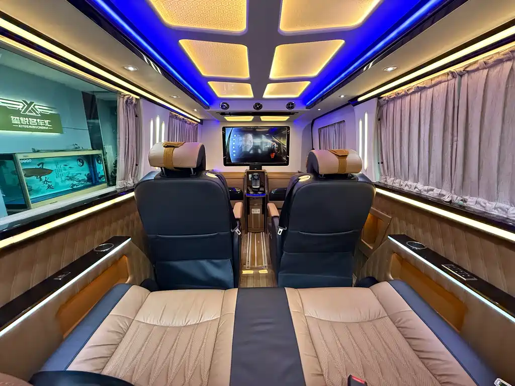 Mercedes-Benz Sprinter RV 2017 3.5L Automatic 2017 - thumbnail 29