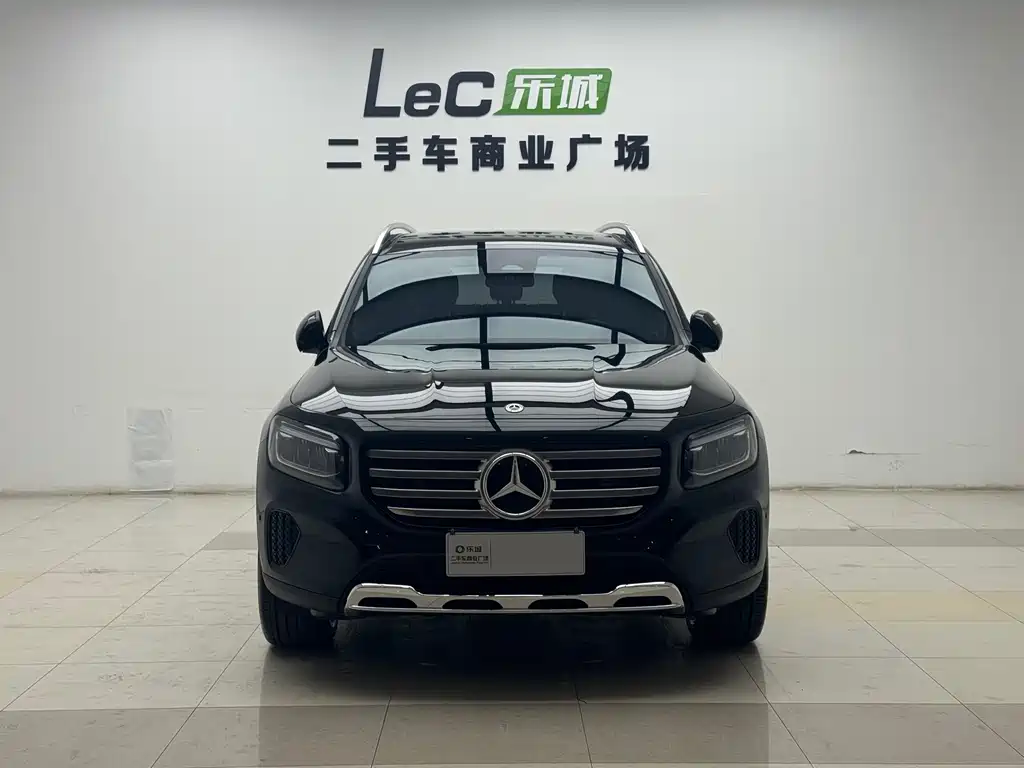 Mercedes-Benz Mercedes-Benz GLB 2024 Model Year Facelift GLB 220 Style 2024 - thumbnail 2