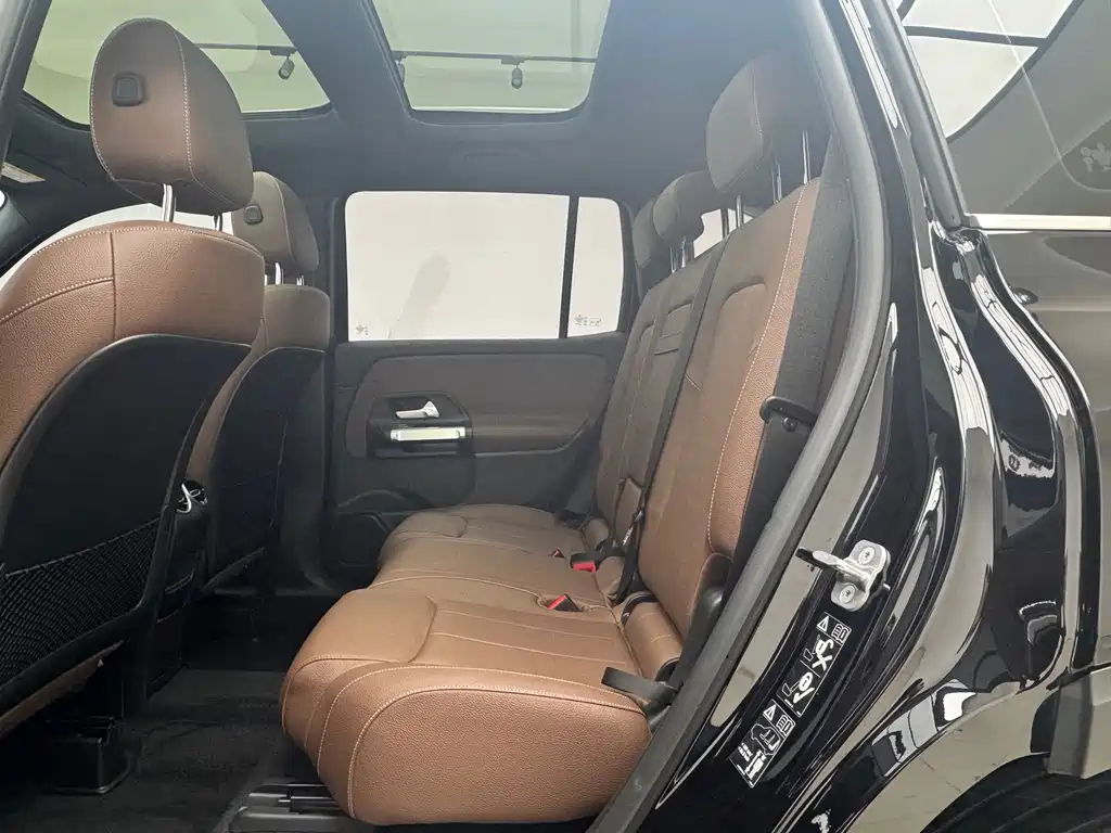 Mercedes-Benz Mercedes-Benz GLB 2024 Model Year Facelift GLB 220 Style 2024 - thumbnail 8