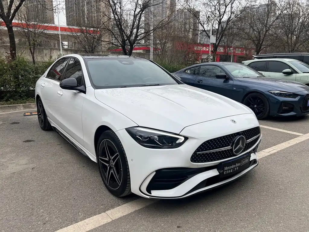 Mercedes-Benz Mercedes-Benz C-Class 2023 Facelift C 260 L Night Sport Edition 2023 - thumbnail 2