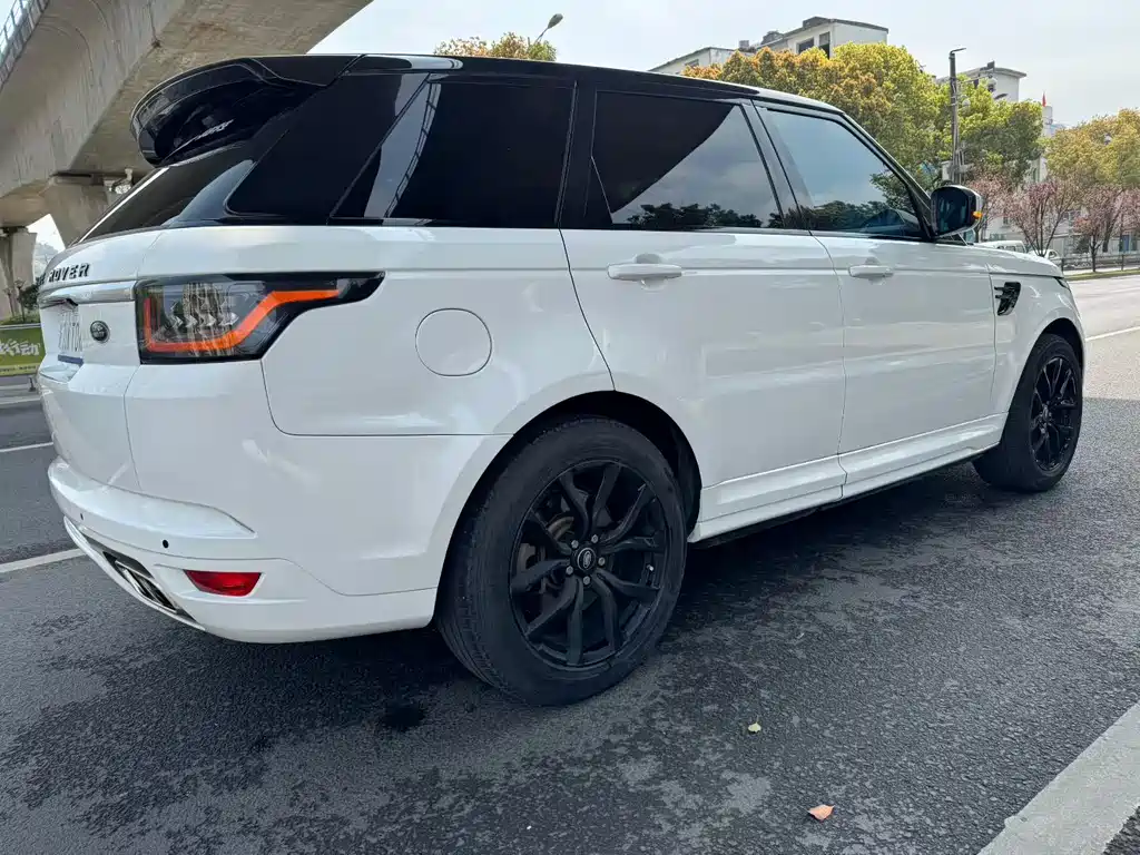 Land Rover Range Rover Sport 2014 3.0 SC V6 HSE 2014 - thumbnail 10