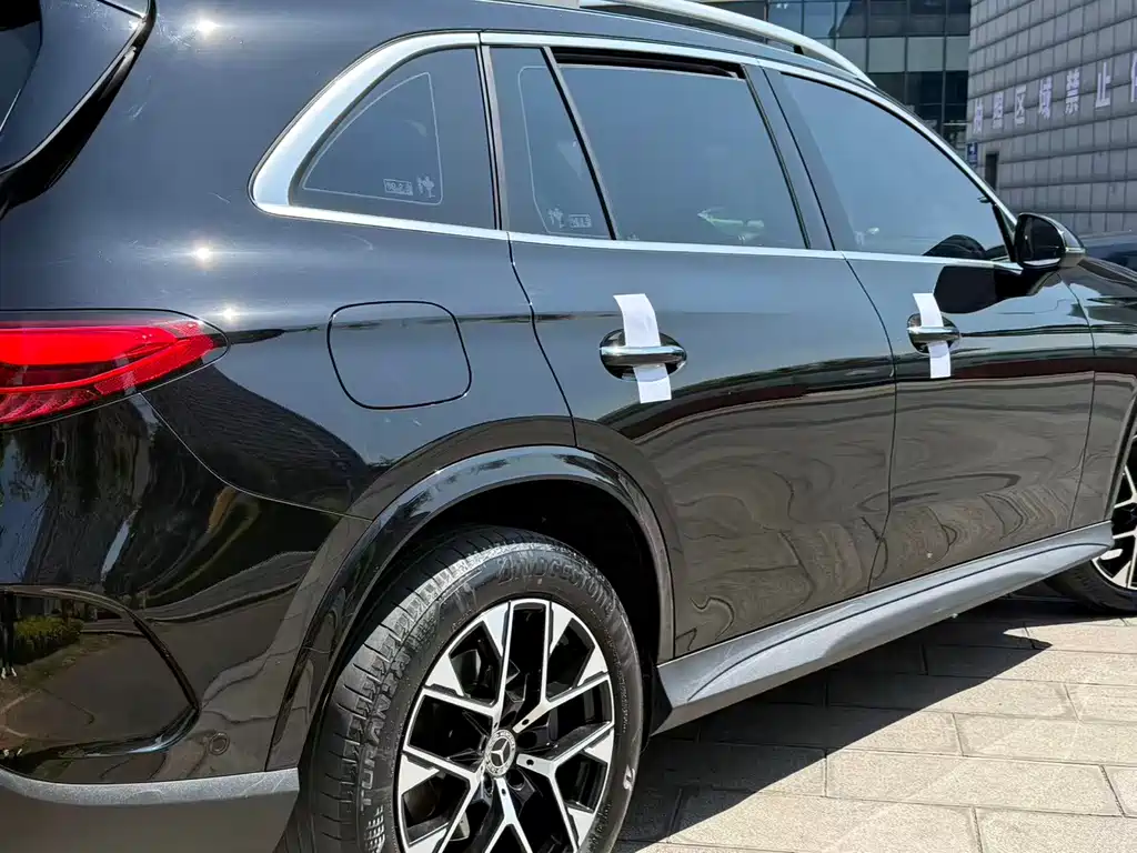 Mercedes-Benz Mercedes-Benz GLC 2023 GLC 260 L 4MATIC Luxury 5-Seat 2023 - thumbnail 16