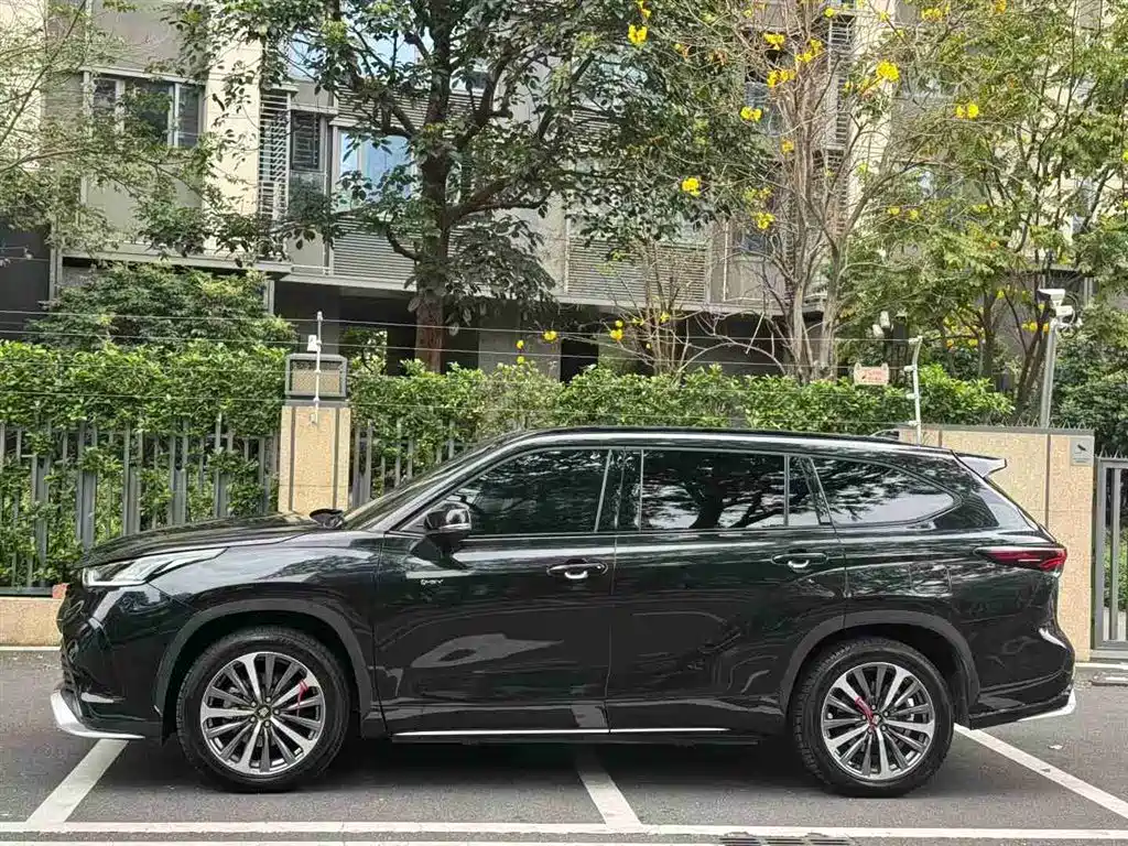 Toyota Crown Kluger 2024 Model 2.5L HEV AWD Flagship Edition 2025 - thumbnail 7