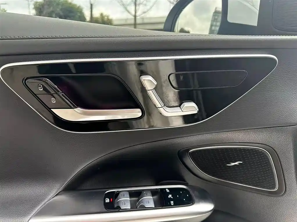 Mercedes-Benz Mercedes-Benz C-Class 2022 C 200 L Sport Edition 2022 - thumbnail 18