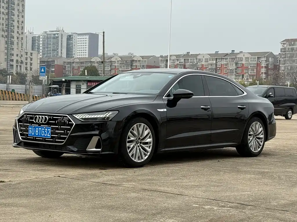 Audi Audi A7L 2022 45 TFSI S-line Dream Edition Flowing Crystal Package 2023