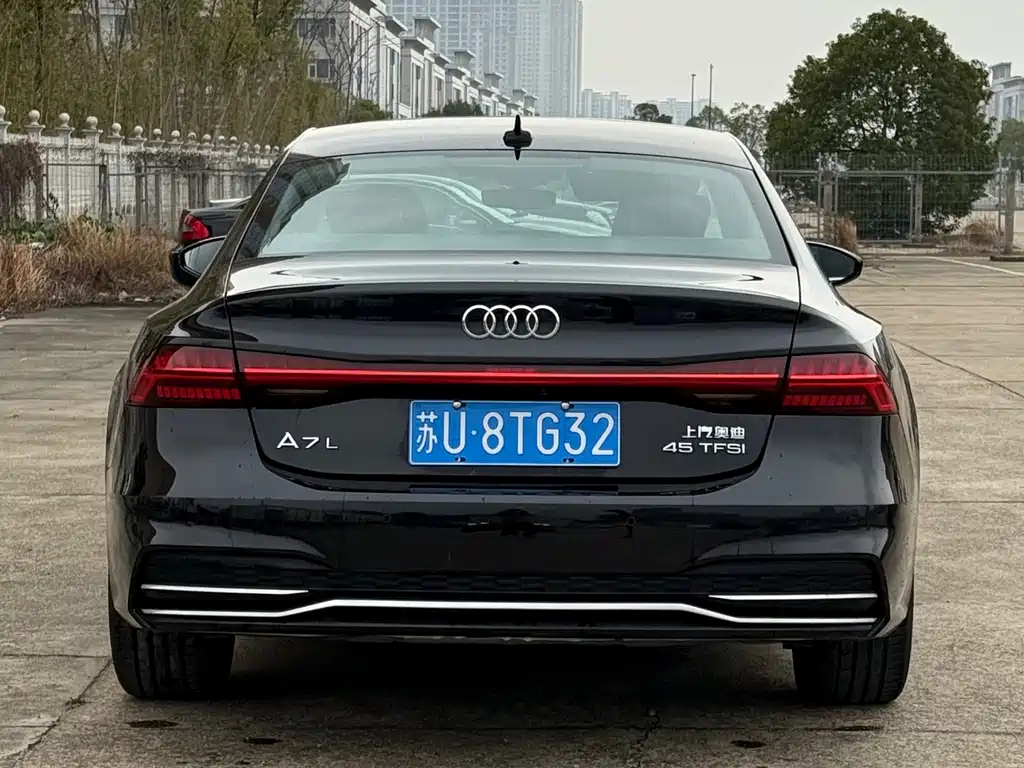 Audi Audi A7L 2022 45 TFSI S-line Dream Edition Flowing Crystal Package 2023 - thumbnail 8