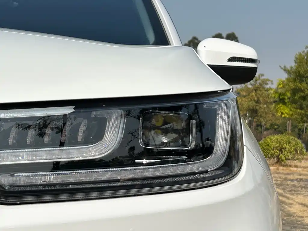 Chery Chery Tiggo 8 PLUS 2022 Kunpeng Edition 390TGDI DCT Premium Version 2022 - thumbnail 4