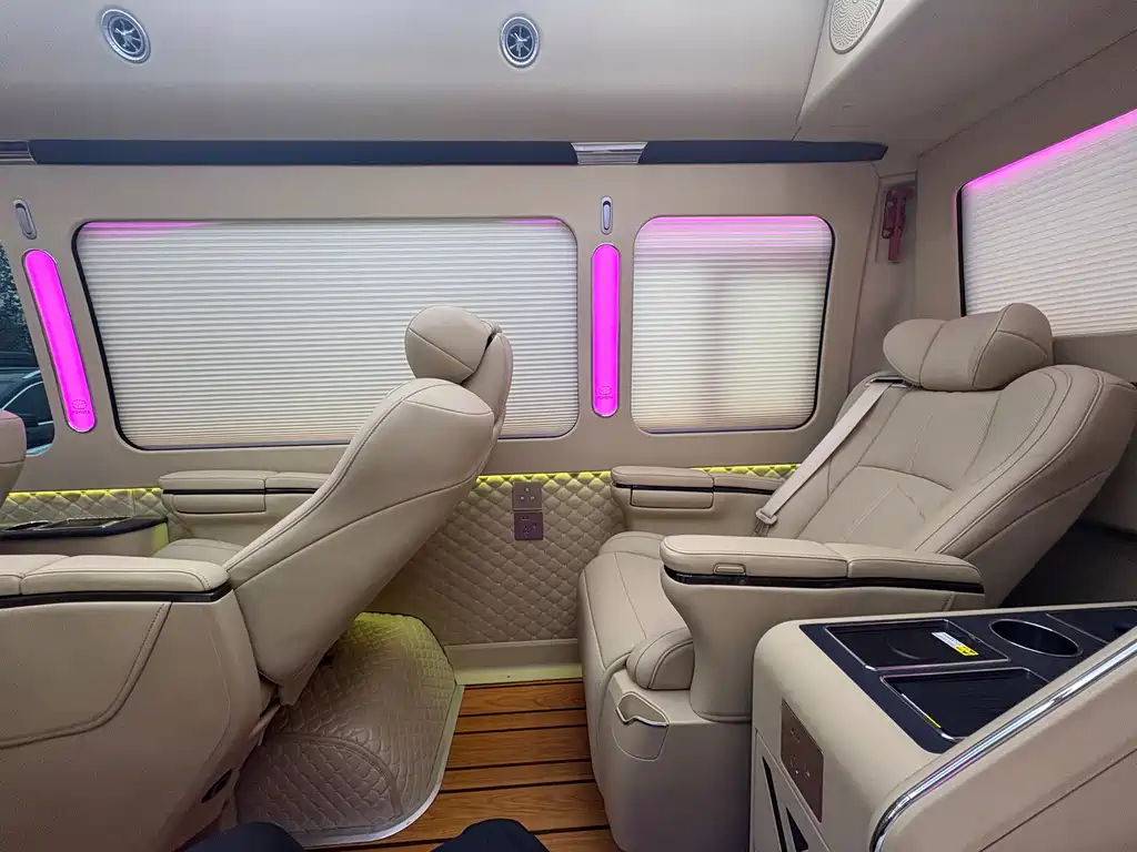 Toyota Toyota Coaster 2024 4.0L Manual 2025 - thumbnail 22
