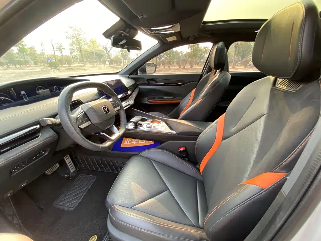 Changan Changan UNI-V 2022 1.5T Sport Edition 2022 - thumbnail 11