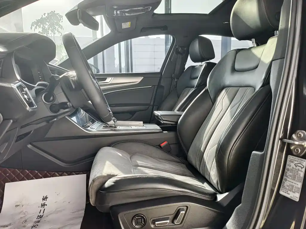 Audi Audi A6L 2023 facelift 45 TFSI quattro Premium Dynamic Edition 2023 - thumbnail 6