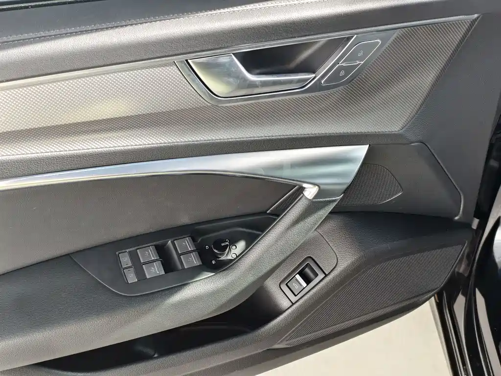 Audi Audi A6L 2023 facelift 45 TFSI quattro Premium Dynamic Edition 2023 - thumbnail 13