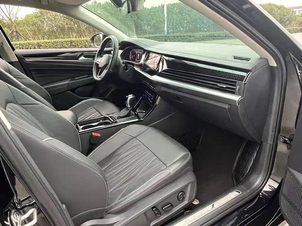 Volkswagen Volkswagen Passat 2023 Facelift 330TSI Galaxy Luxury Edition 2023 - thumbnail 7