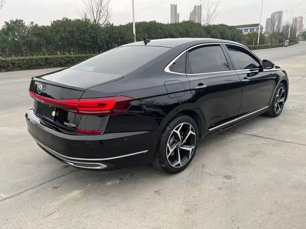 Volkswagen Volkswagen Passat 2023 Facelift 330TSI Galaxy Luxury Edition 2023 - thumbnail 13
