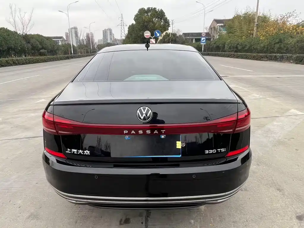 Volkswagen Volkswagen Passat 2023 Facelift 330TSI Galaxy Luxury Edition 2023 - thumbnail 14