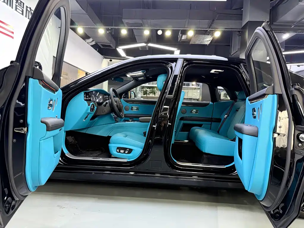 Rolls-Royce Rolls-Royce Ghost 2022 6.7T Black Badge 2023 - thumbnail 5