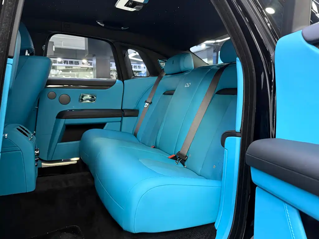 Rolls-Royce Rolls-Royce Ghost 2022 6.7T Black Badge 2023 - thumbnail 6