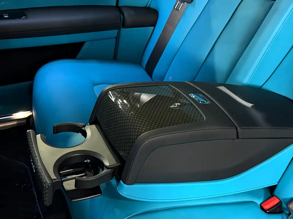 Rolls-Royce Rolls-Royce Ghost 2022 6.7T Black Badge 2023 - thumbnail 26