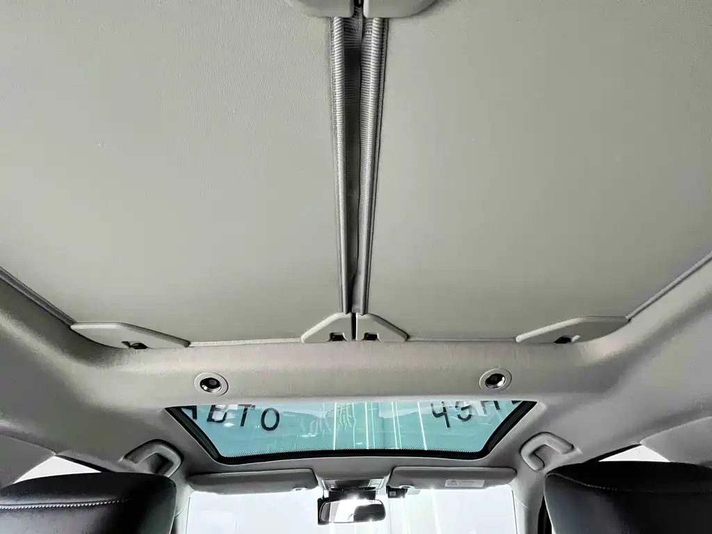 Honda Honda Vezel 2023 1.5L CVT Pioneer Edition 2023 - thumbnail 16