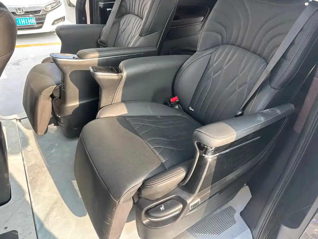 GAC Trumpchi GAC Trumpchi M8 2023 Master Series Hybrid Flagship Edition 2023 - thumbnail 11