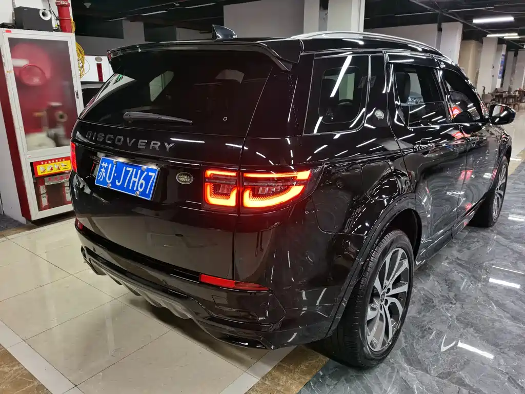 Land Rover Discovery Sport 2021 249PS R-Dynamic SE Performance Tech Edition 5-seat 2021 - thumbnail 8