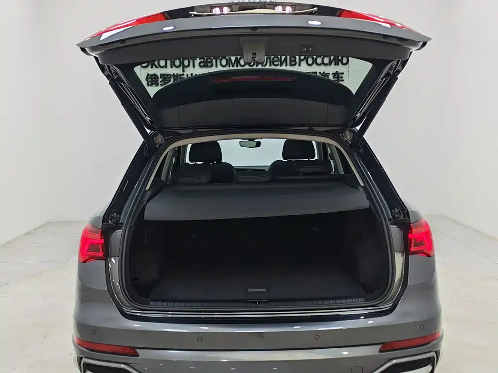 Audi Audi Q3 2023 35 TFSI Fashion Dynamic Model (1.4T) 2023 - thumbnail 16