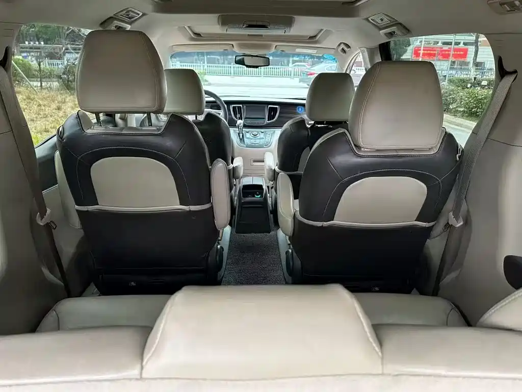 Buick Buick GL8 2011 3.0L XT Luxury Business Flagship Edition 2011 - thumbnail 9